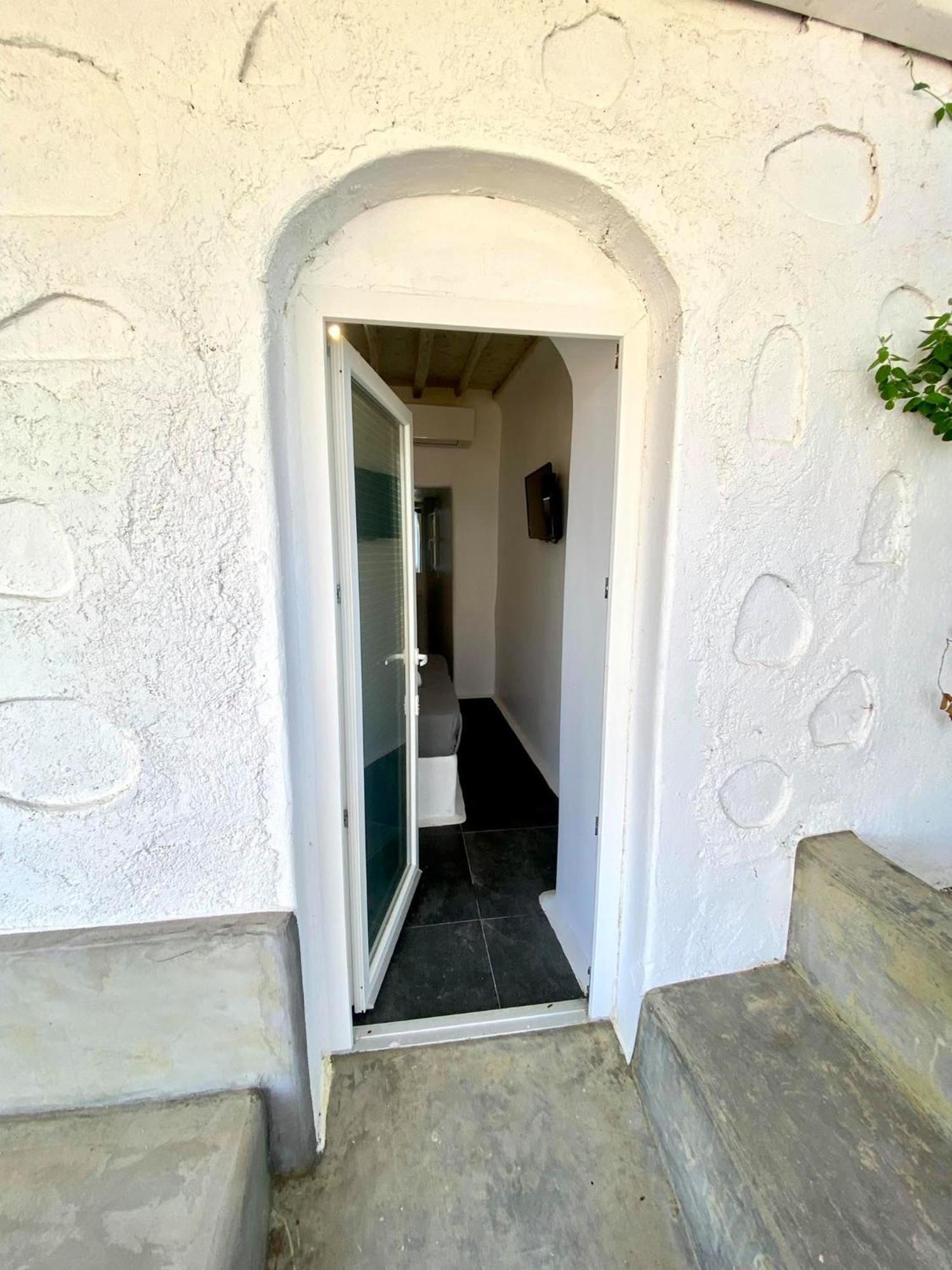 Mykonos Vibes Airport Studios And Apartments Mykonos Town Dış mekan fotoğraf