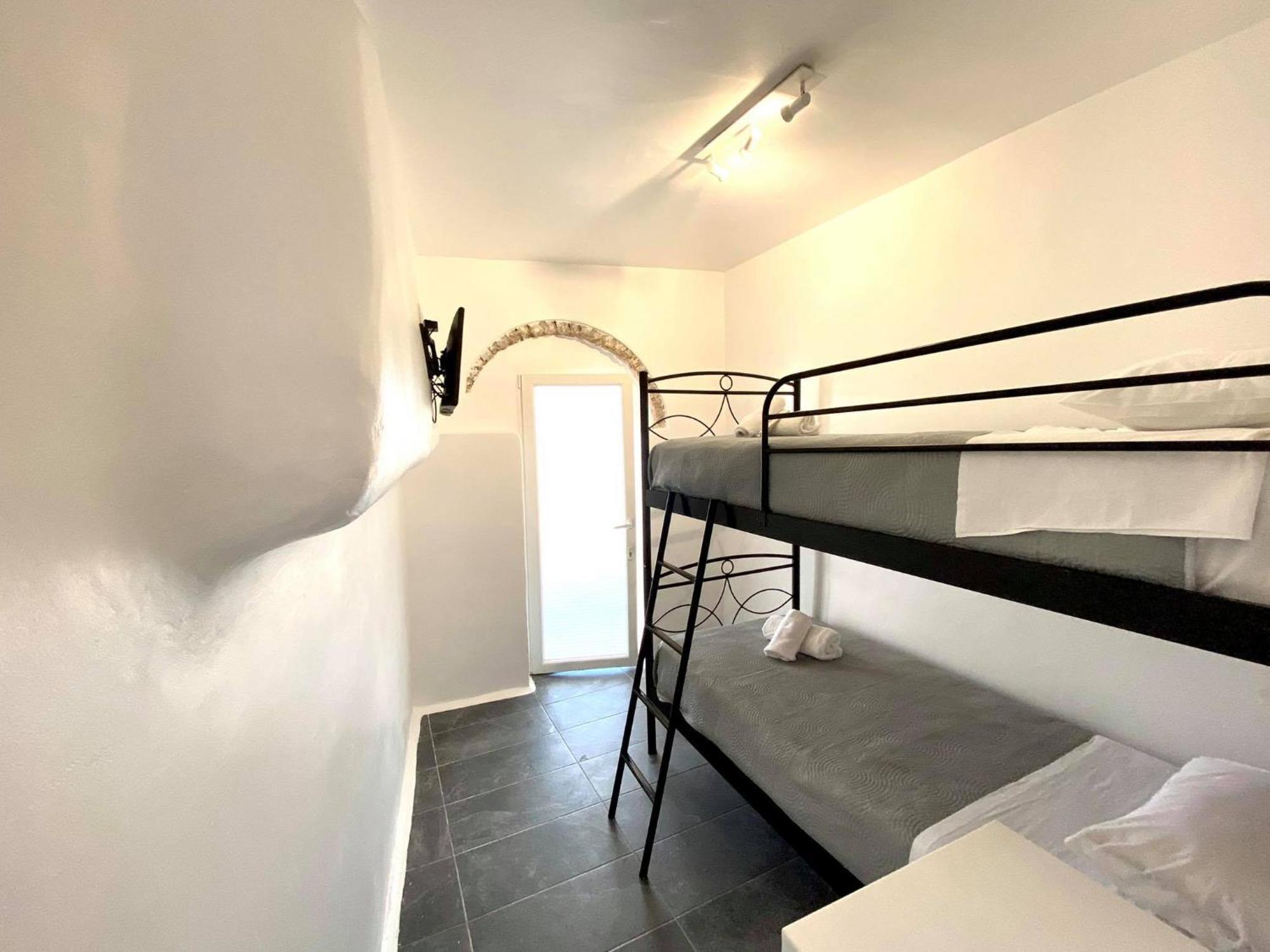 Mykonos Vibes Airport Studios And Apartments Mykonos Town Dış mekan fotoğraf
