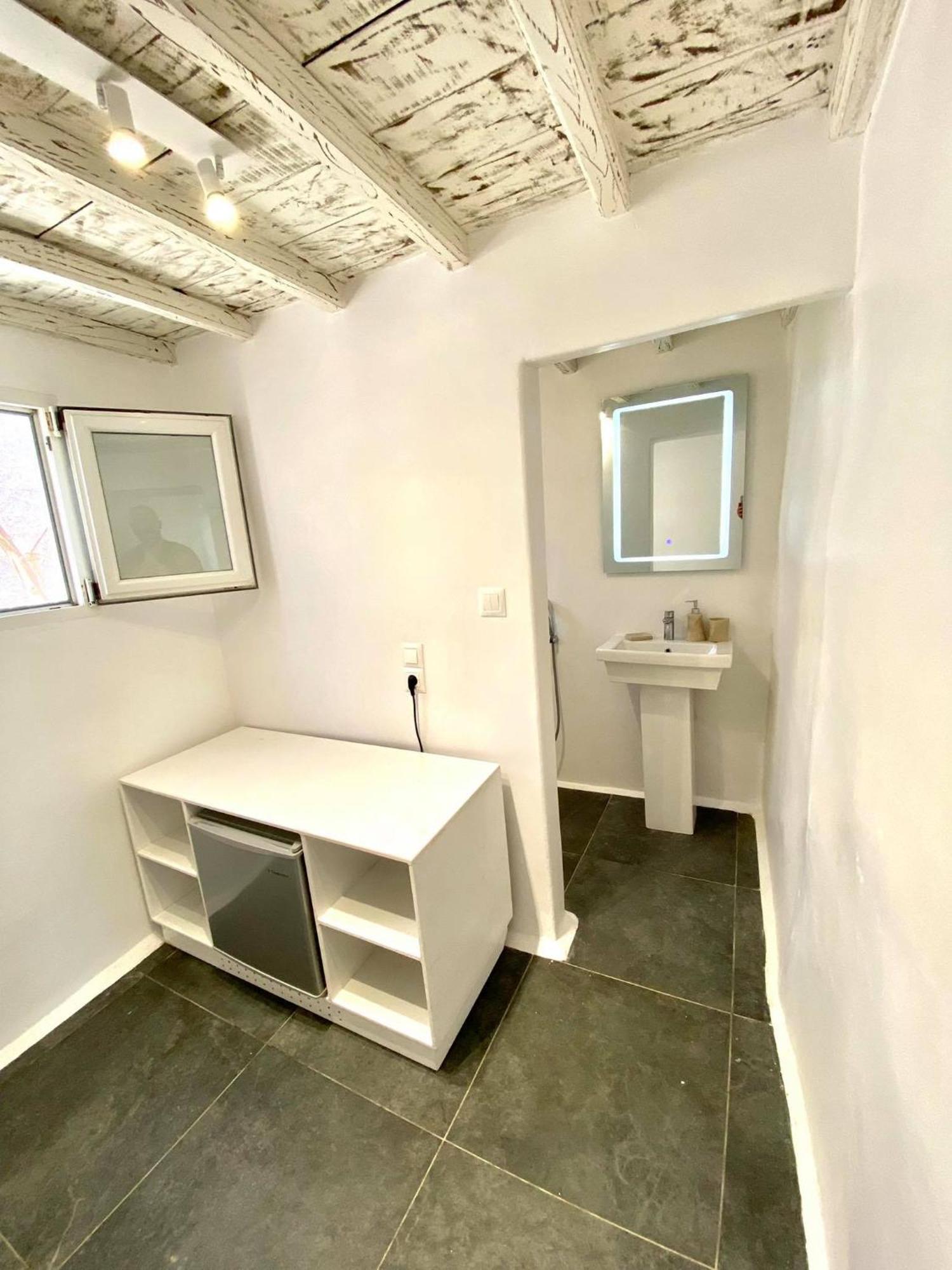 Mykonos Vibes Airport Studios And Apartments Mykonos Town Dış mekan fotoğraf